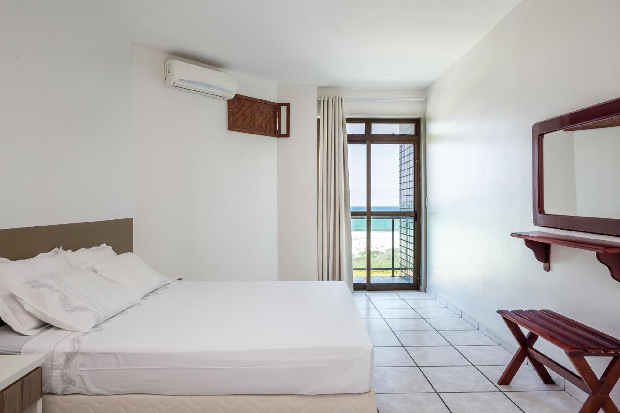 Apart Hotel Porto Principe Кабу-Фріу Екстер'єр фото